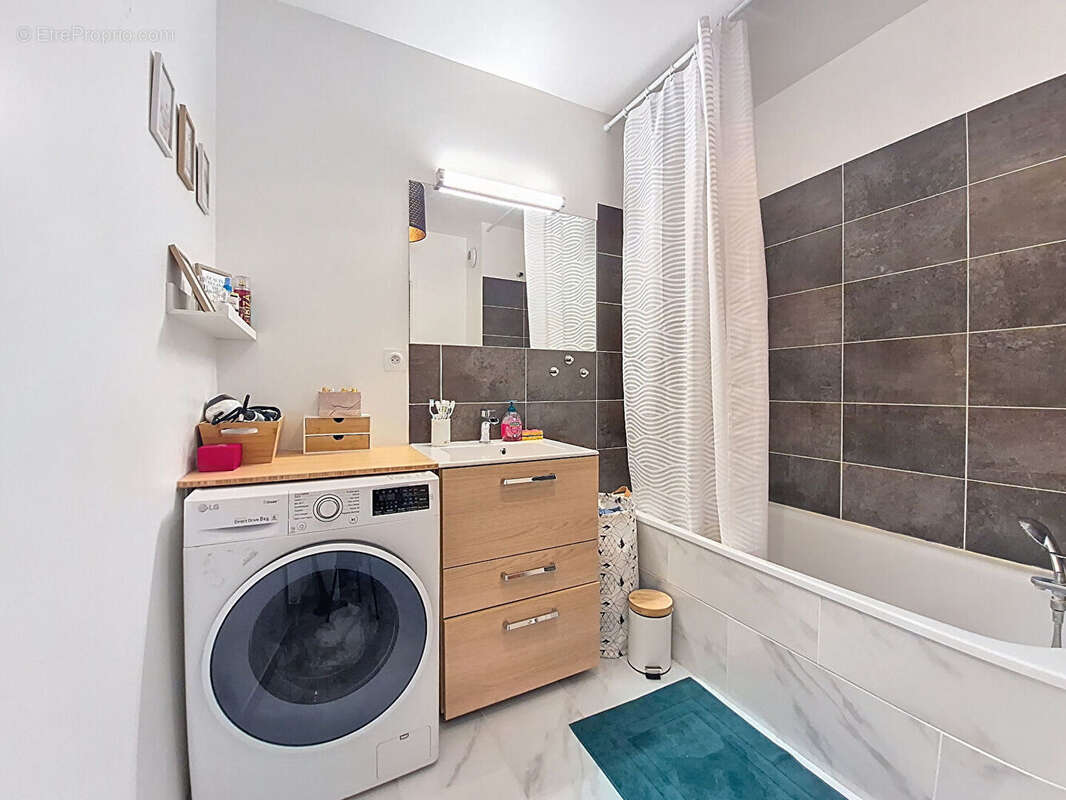 Appartement à VILLIERS-SUR-MARNE