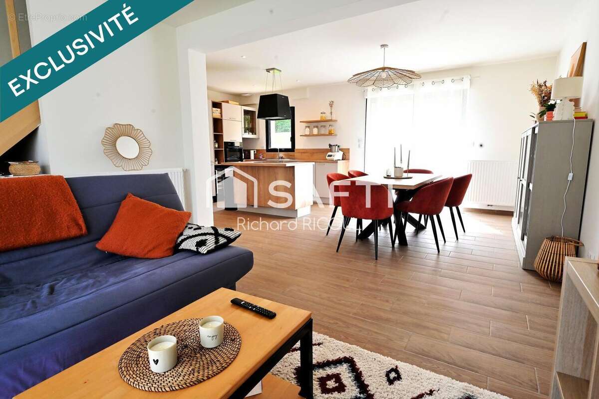Maison 92 m² à Goustranville  - photo 2