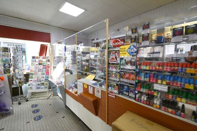 Fonds de commerce à vendre proche de NANCY (54) - TABAC - FDJ - PRESSE - 70 m2 - Emplacement N° 1 - Angle - Axe passant - photo 2