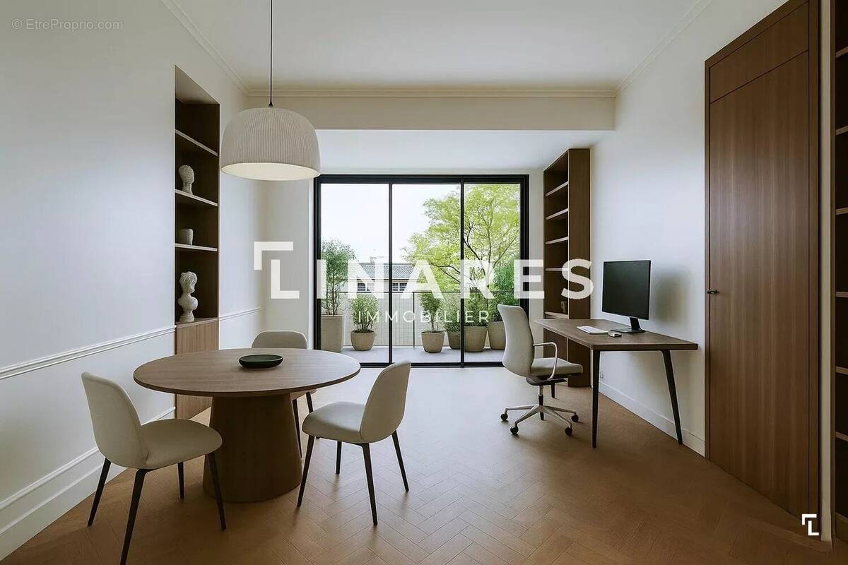 Commerce à MARSEILLE-8E