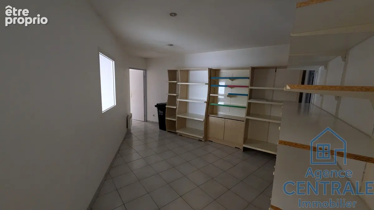 Commerce 165 m² à vendre à La Ciotat (13600) - photo 8