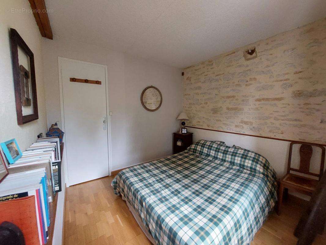Maison de 6 pièces de 106 m² à Corvol-l'Orgueilleux - photo 10