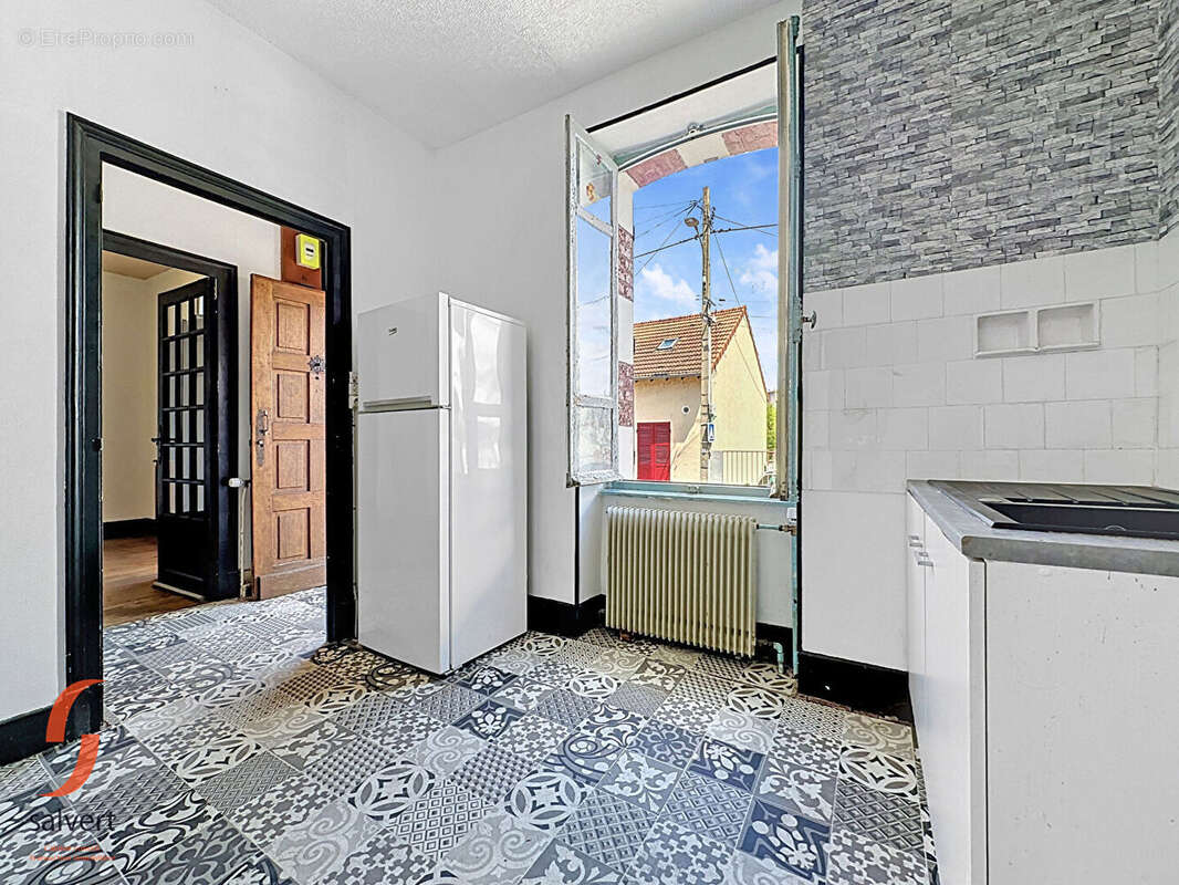 Maison à vendre, 2 chambres, jardin - photo 3