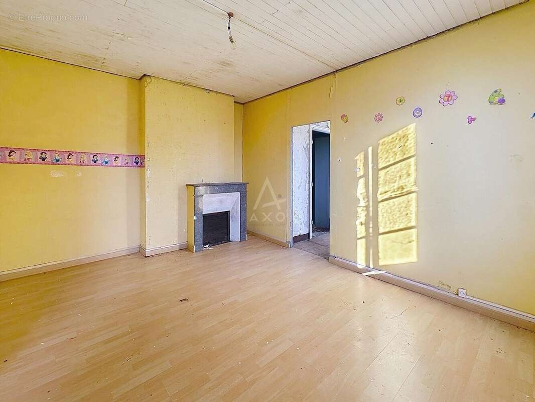 Maison de village à rénover - photo 6