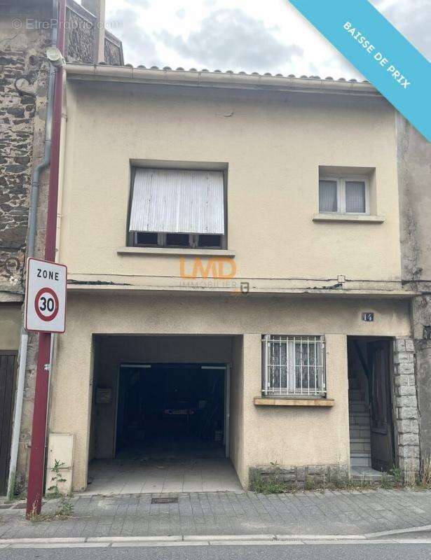 Maison à DECAZEVILLE