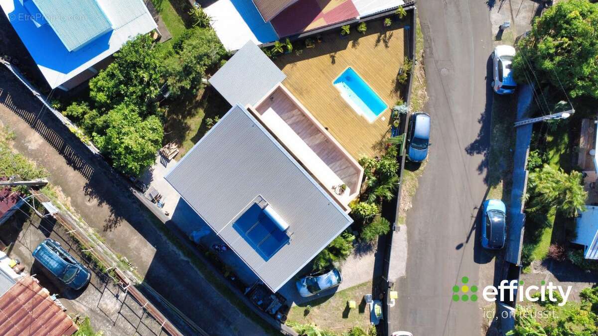 Maison à SAINT-DENIS