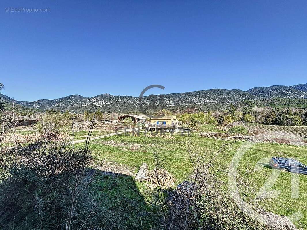 Appartement à CAUDIES-DE-FENOUILLEDES