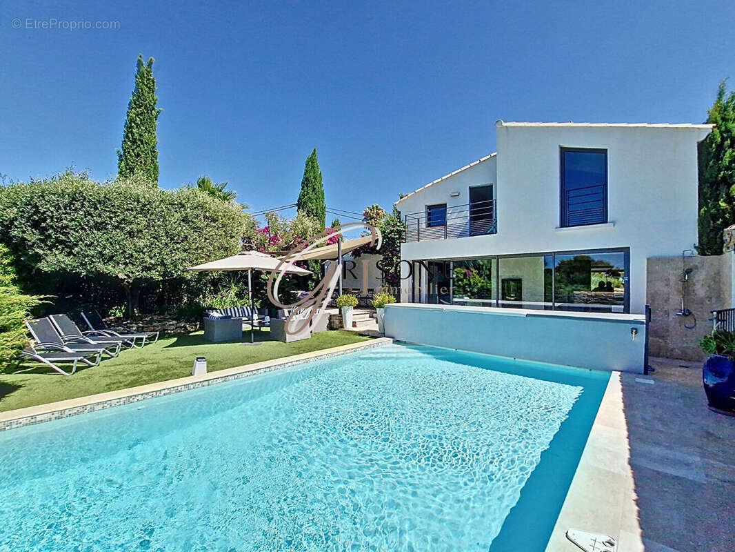 Maison à SANARY-SUR-MER