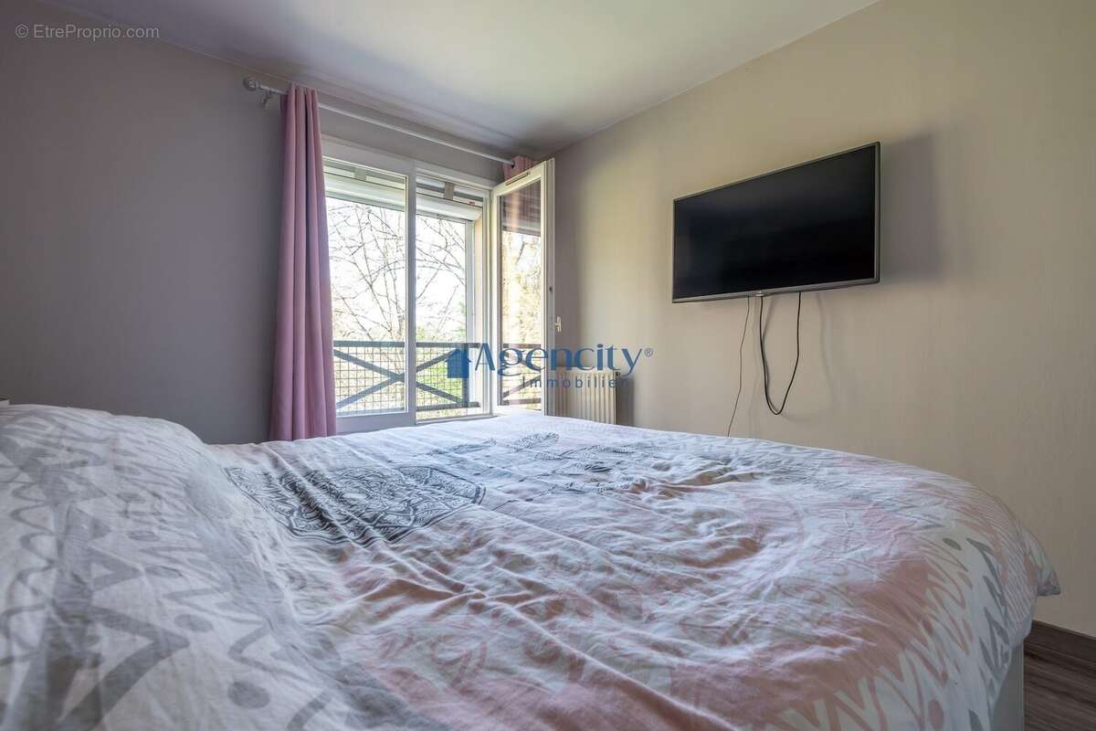 Appartement à TORCY