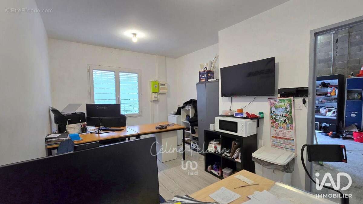 Photo 5 - Commerce à LUNEL