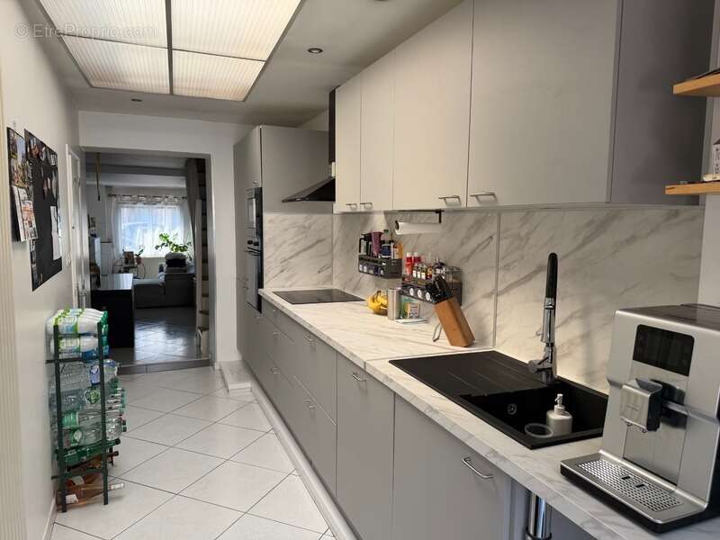 Maison à vendre 4 pièces TOURCOING (59) - photo 4