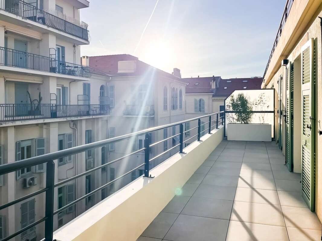 Appartement à NICE