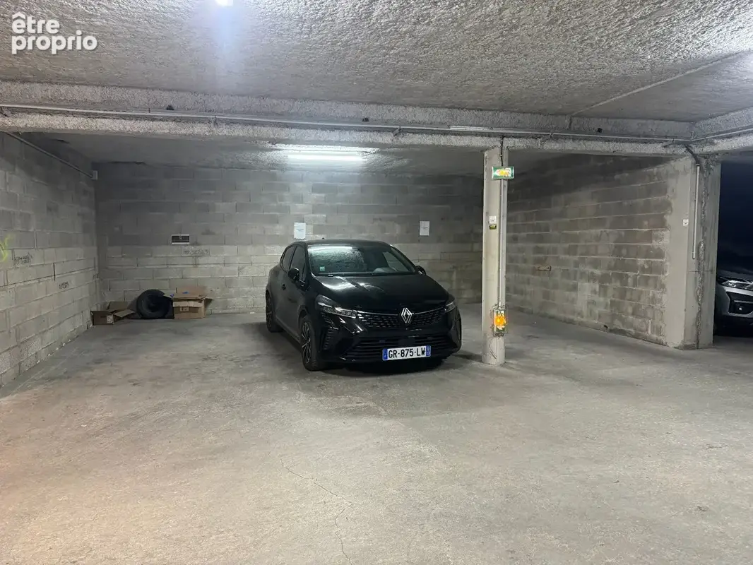 Bureaux 108m² eguilles - parking 275 000 - photo 14