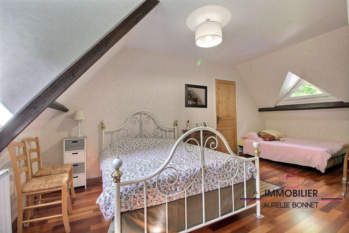Maison à PONT-L'EVEQUE