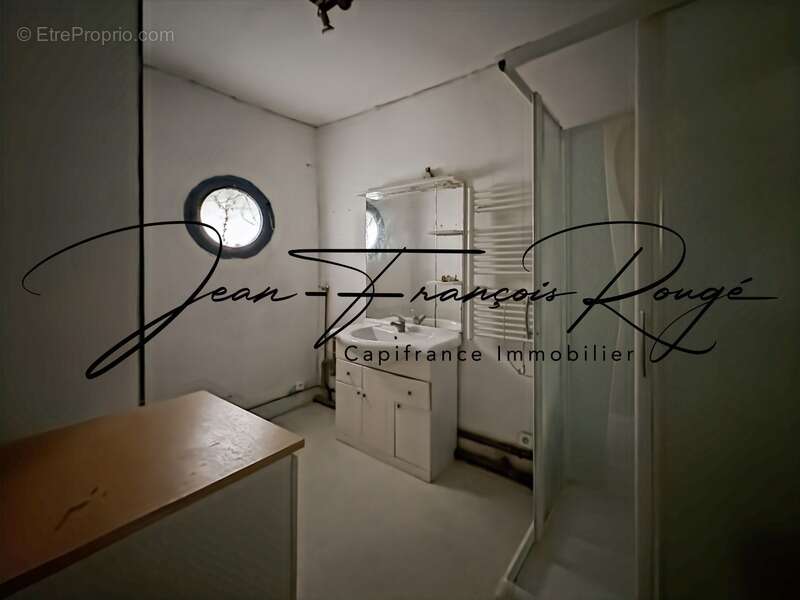 Maison à TOURVILLE-SUR-SIENNE