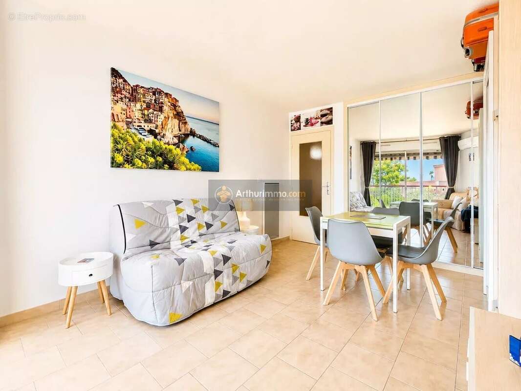 Appartement à FREJUS
