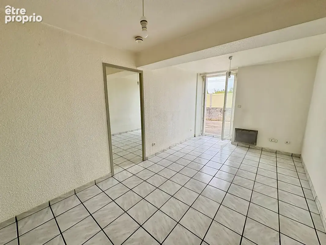 Appartement Beaucroissant 2 pièce(s) de 47.41m² avec terrasse - photo 5