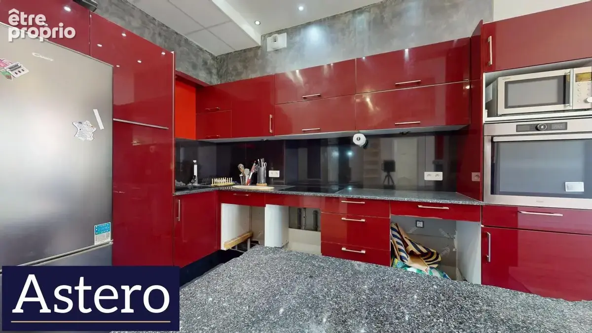 Appartement atypique de 92m2 entièrement refait à neuf - photo 6