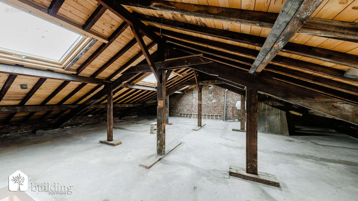 Asnières-sur-Seine Gare - Duplex dernier étage de 119 m² avec cave - photo 13