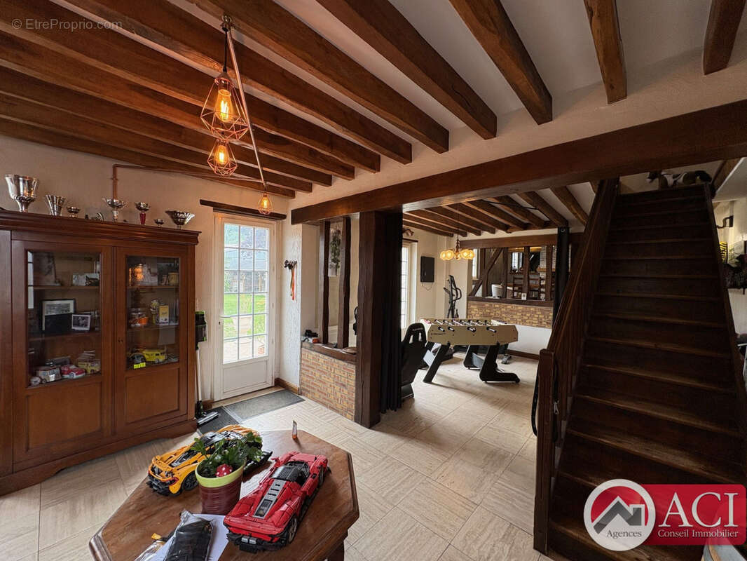 Maison à BORNEL