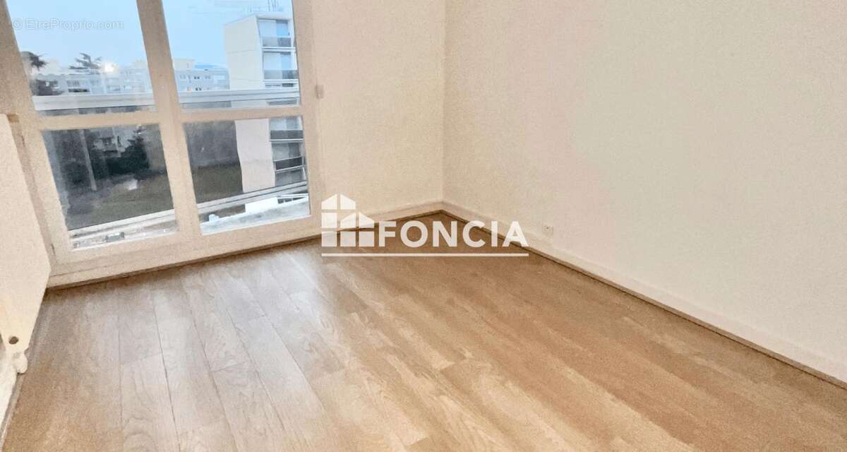 Appartement à PLAISIR