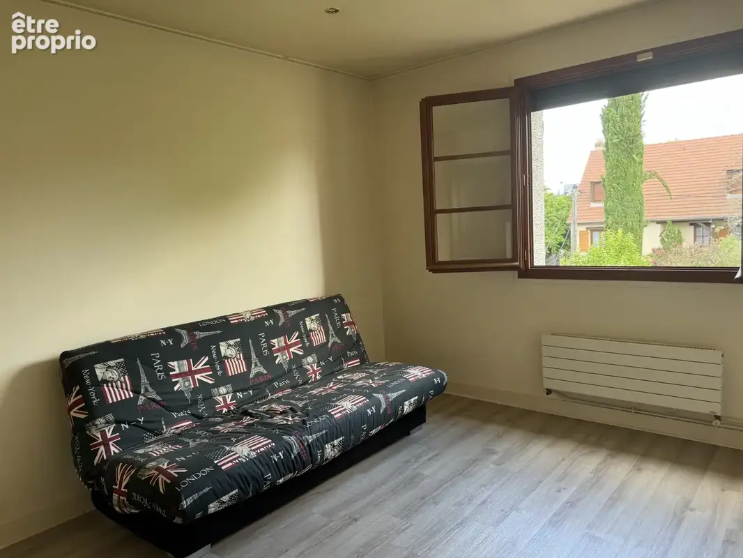 Belle maison familiale de 242 m2 sur terrain de 916 m2   Espaces généreux et prestations de qualité - photo 14