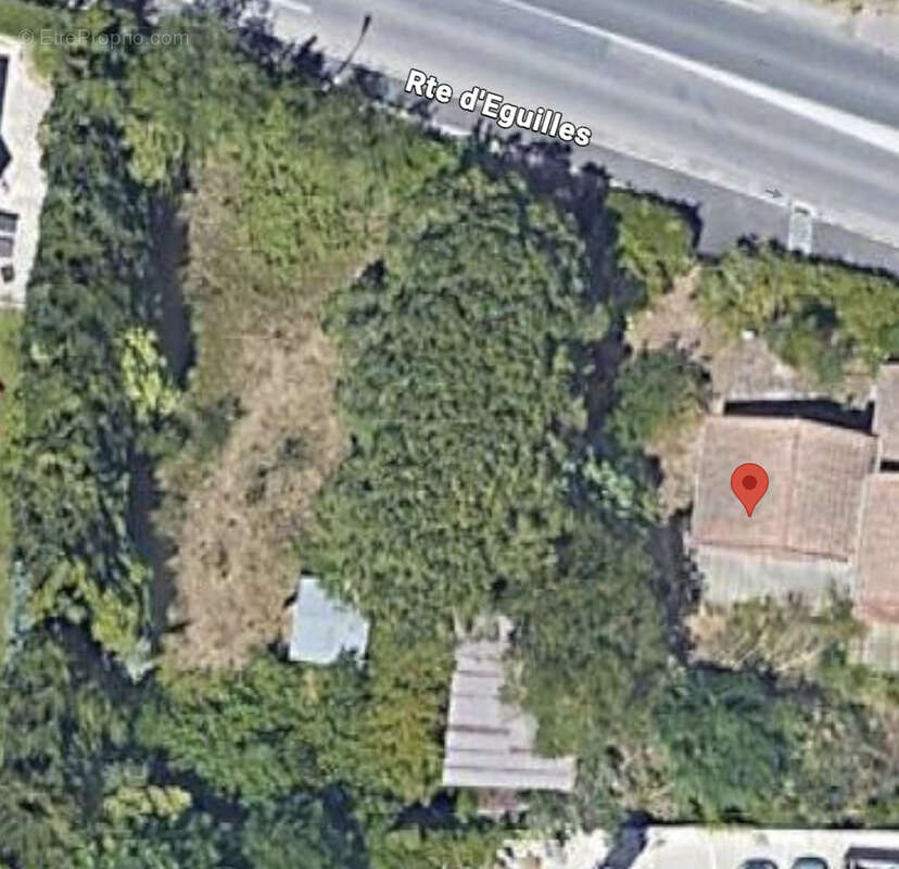 Terrain à AIX-EN-PROVENCE