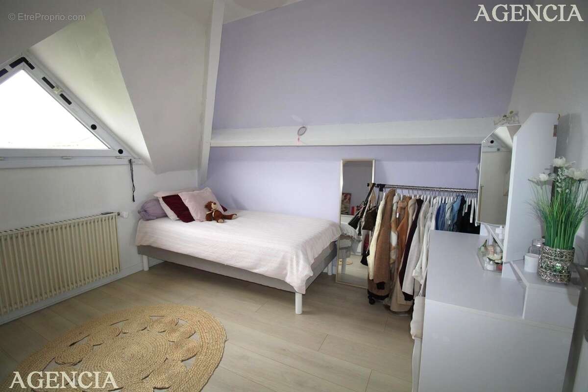 Maison à PONTAULT-COMBAULT