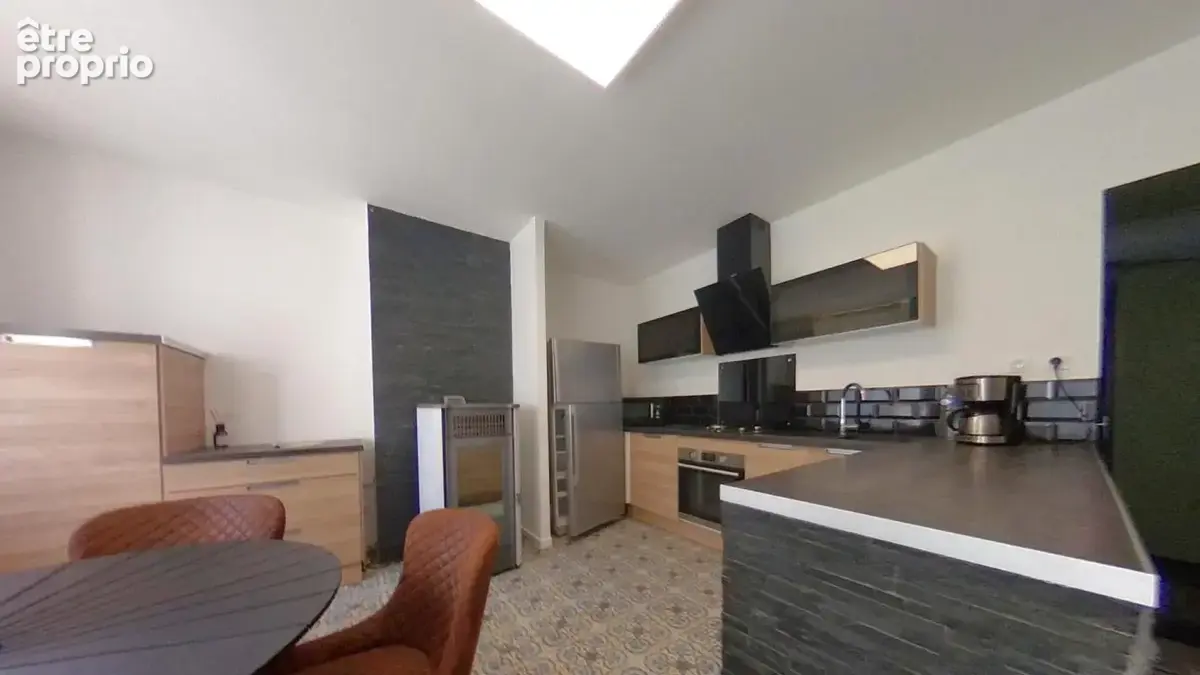 Maison 5 pièces / 128 m² / 199 000 EUR / AYETTE - photo 2