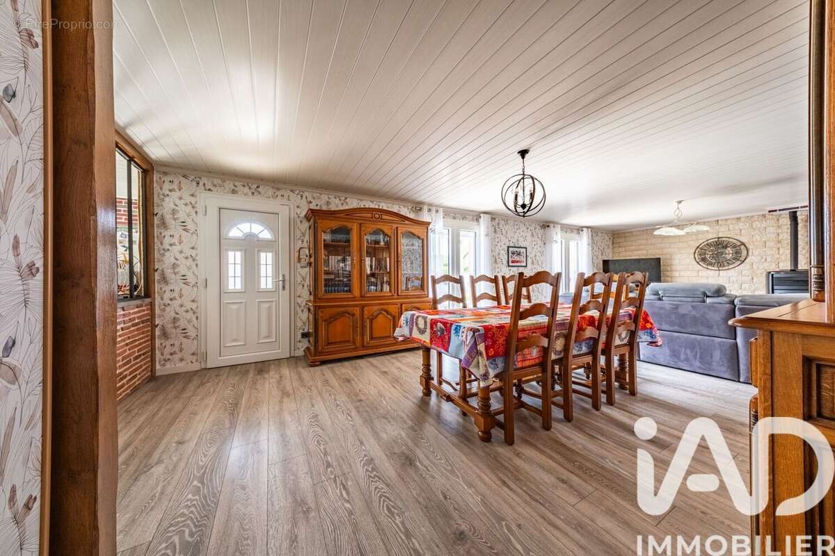 Maison 126 m² à Magny-Sur-Tille  - photo 4