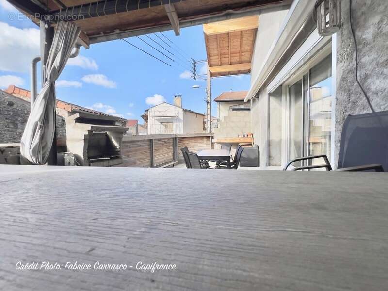 Maison à SAINT-BONNET-PRES-RIOM