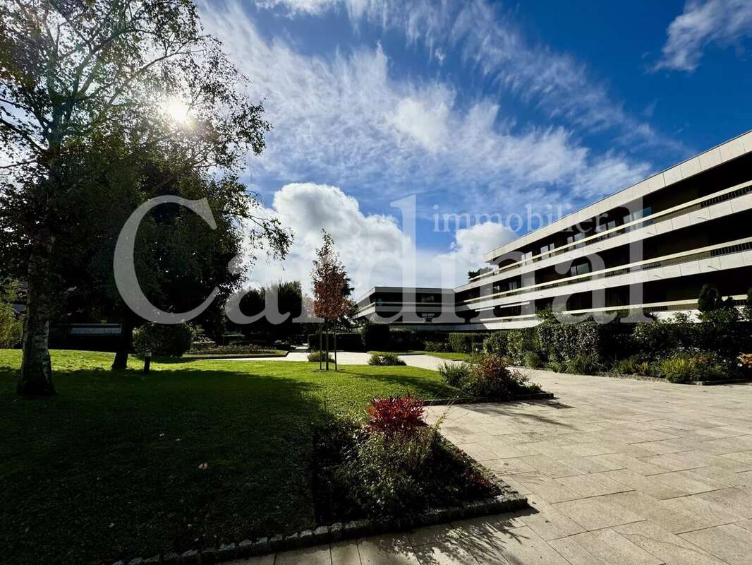 Appartement à NOISY-LE-ROI