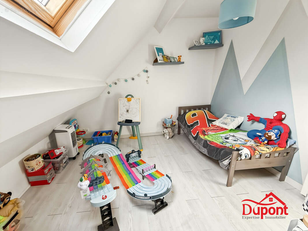 Maison à FRESNES-SUR-ESCAUT