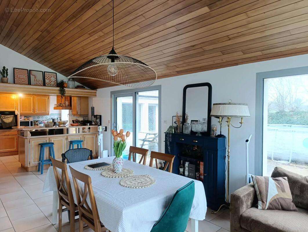 Maison à KERSAINT-PLABENNEC