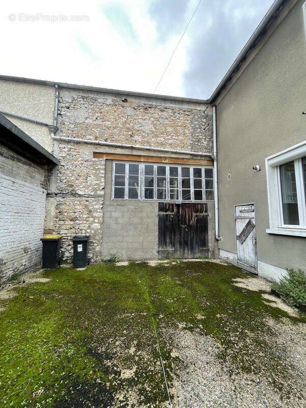 Appartement à FRENEUSE