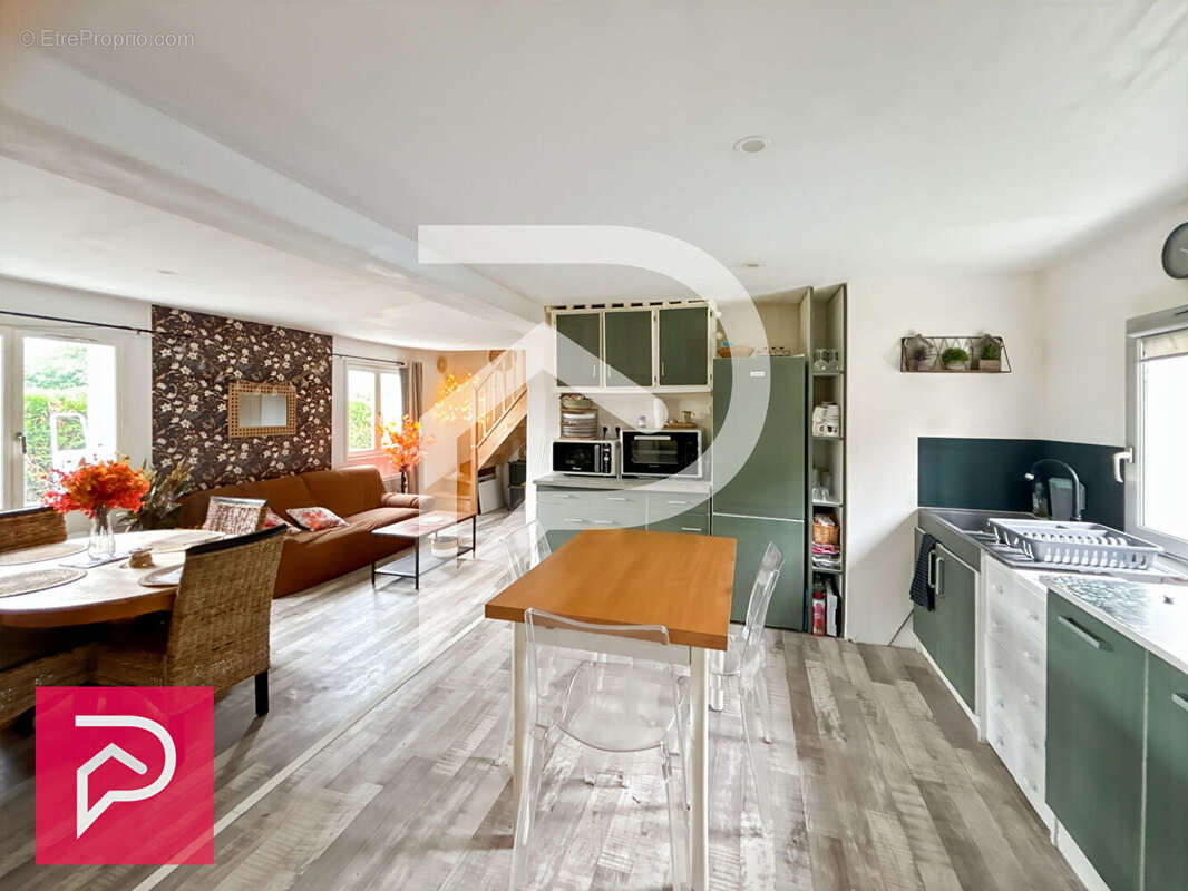 Maison à BEAUMONT-LE-ROGER