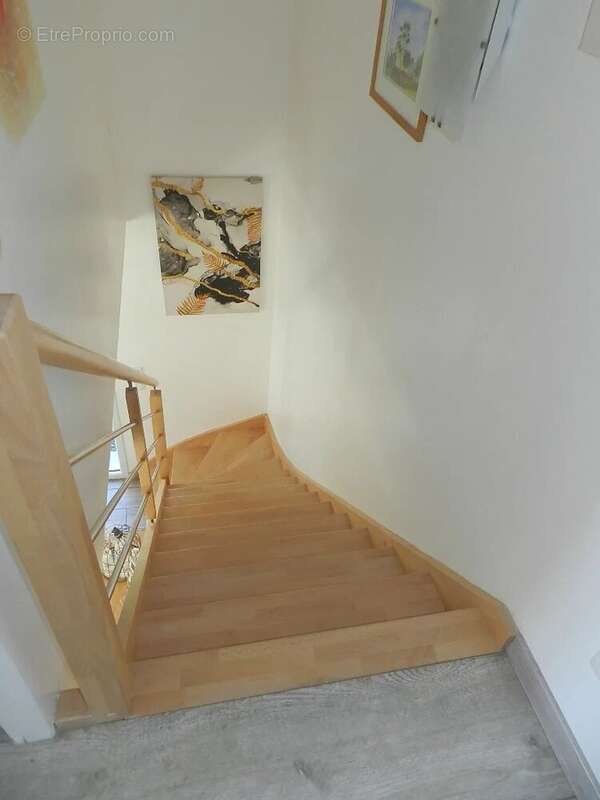 Maison à SAINT-PIERRE-SUR-DIVES