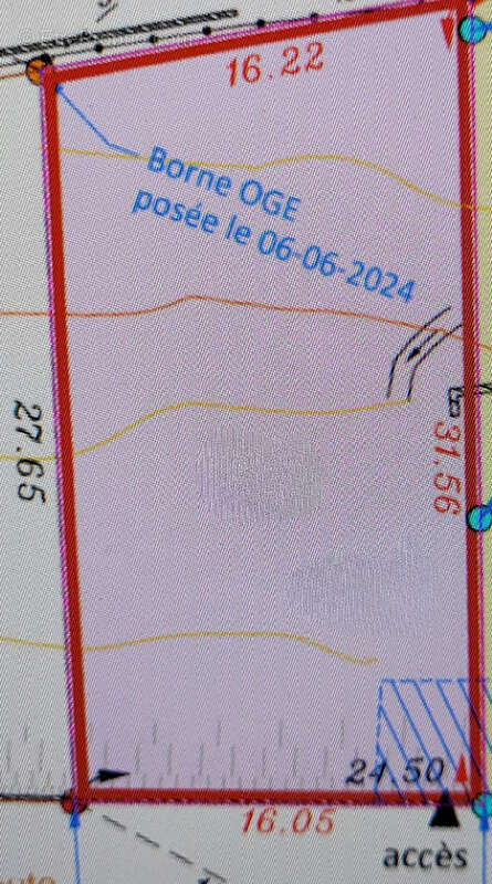 Terrain à PUGNY-CHATENOD