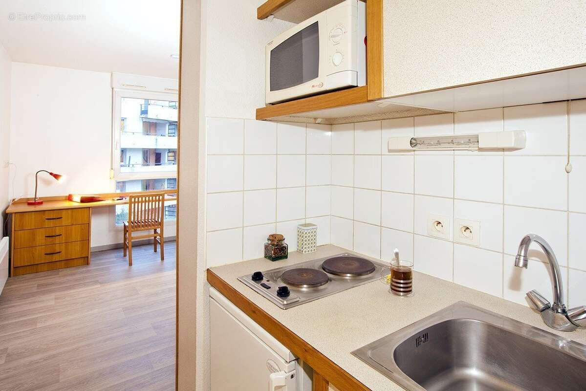 INVESTISSEMENT LOCATIF  Grenoble  Résidence étudiante Les Estudines Marie Curie - 6.81 % de rentabilité - photo 3