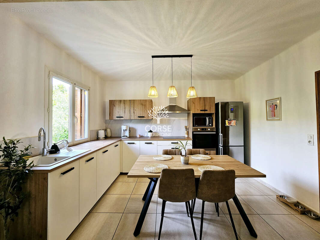 Maison à PRUNELLI-DI-FIUMORBO