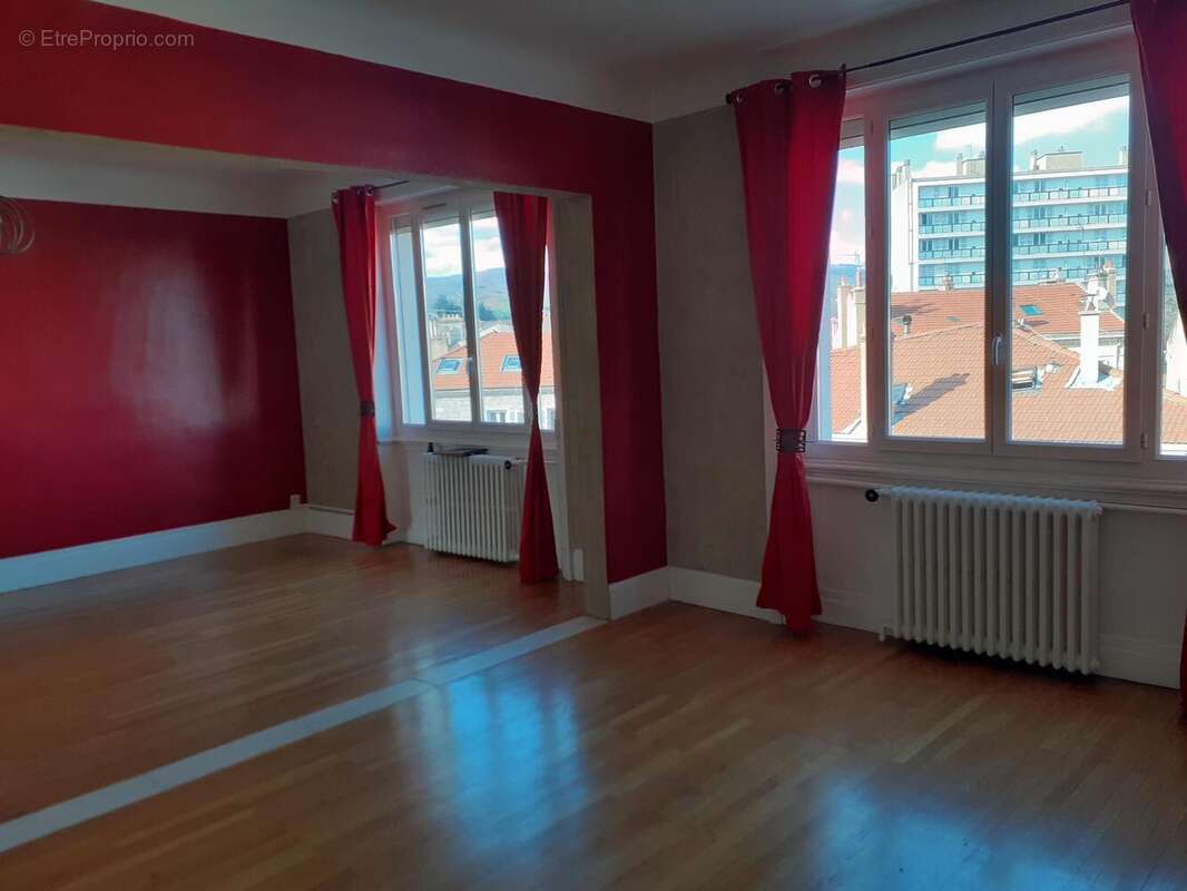 Photo 4 - Appartement à SAINT-CHAMOND