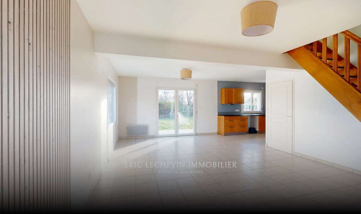 Maison à RANG-DU-FLIERS