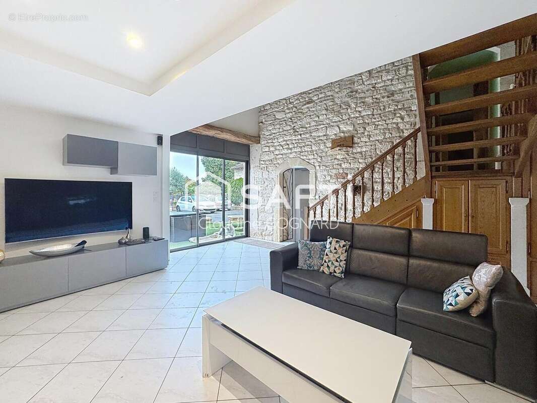 Photo 6 - Maison à PRISSE