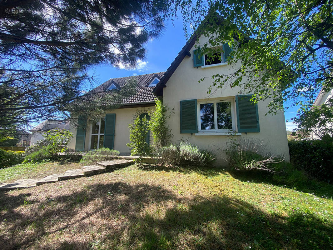 Maison à LA FERTE-BERNARD