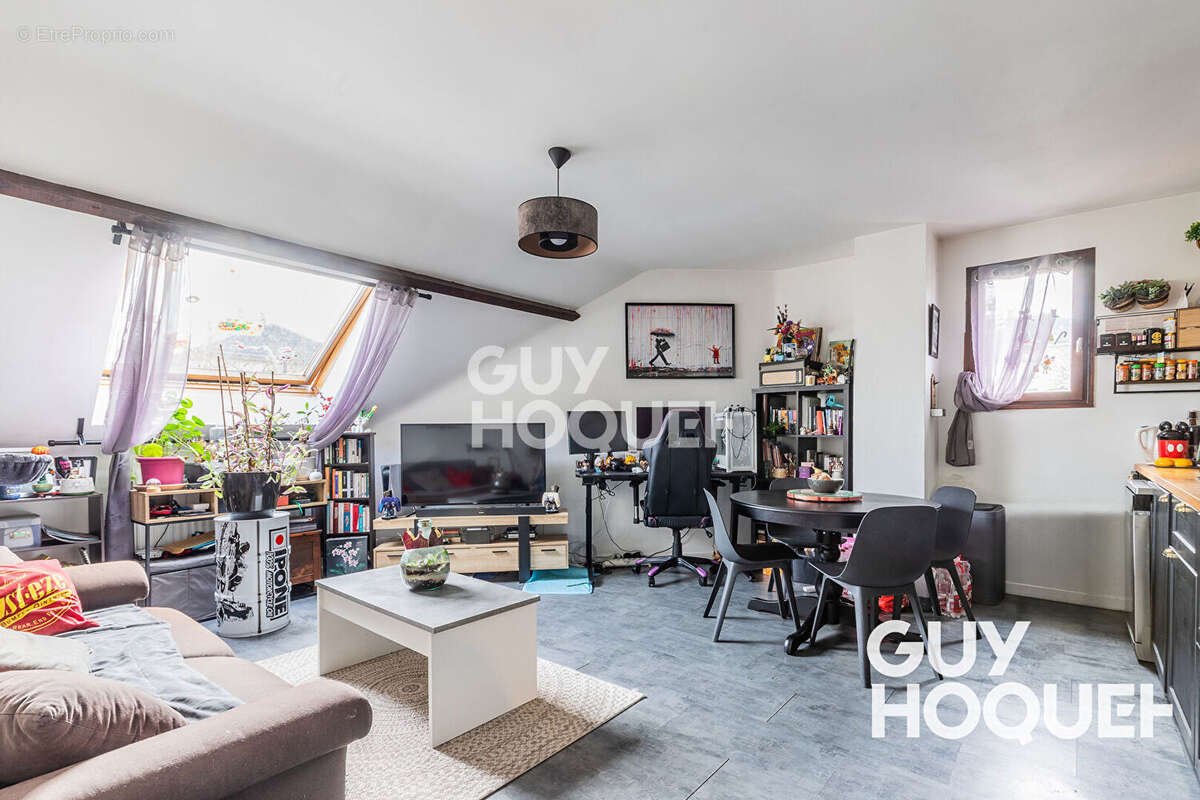 Appartement à BRETIGNY-SUR-ORGE