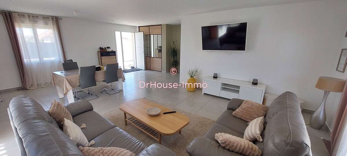 Maison 150 m² à Breviandes  - photo 3