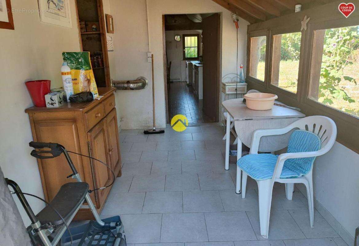 19683m² de terrain attenant - photo 16