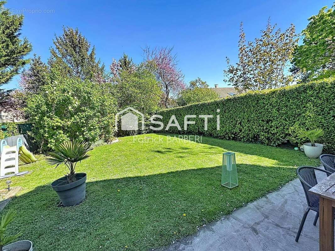 Photo 4 - Maison à CERGY