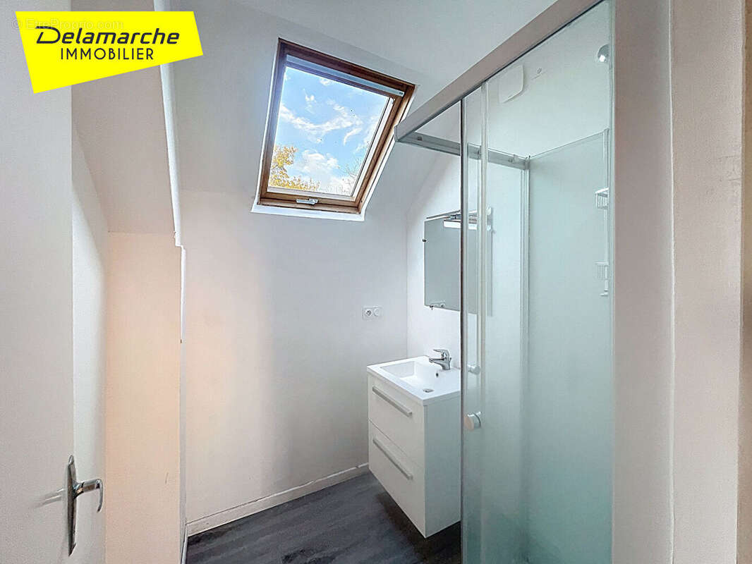 Maison à SAINT-HILAIRE-DU-HARCOUET