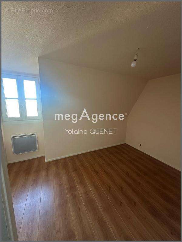 Appartement à MUR-DE-BARREZ